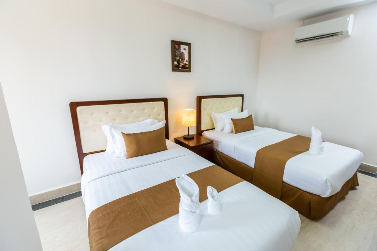 Mekongview 2 Condotel Phnom Penh Exterior foto